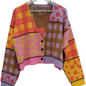 Women’s cropped floral sweater NWOT